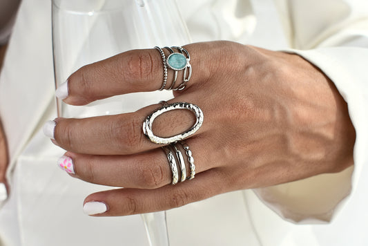 Oval Ring