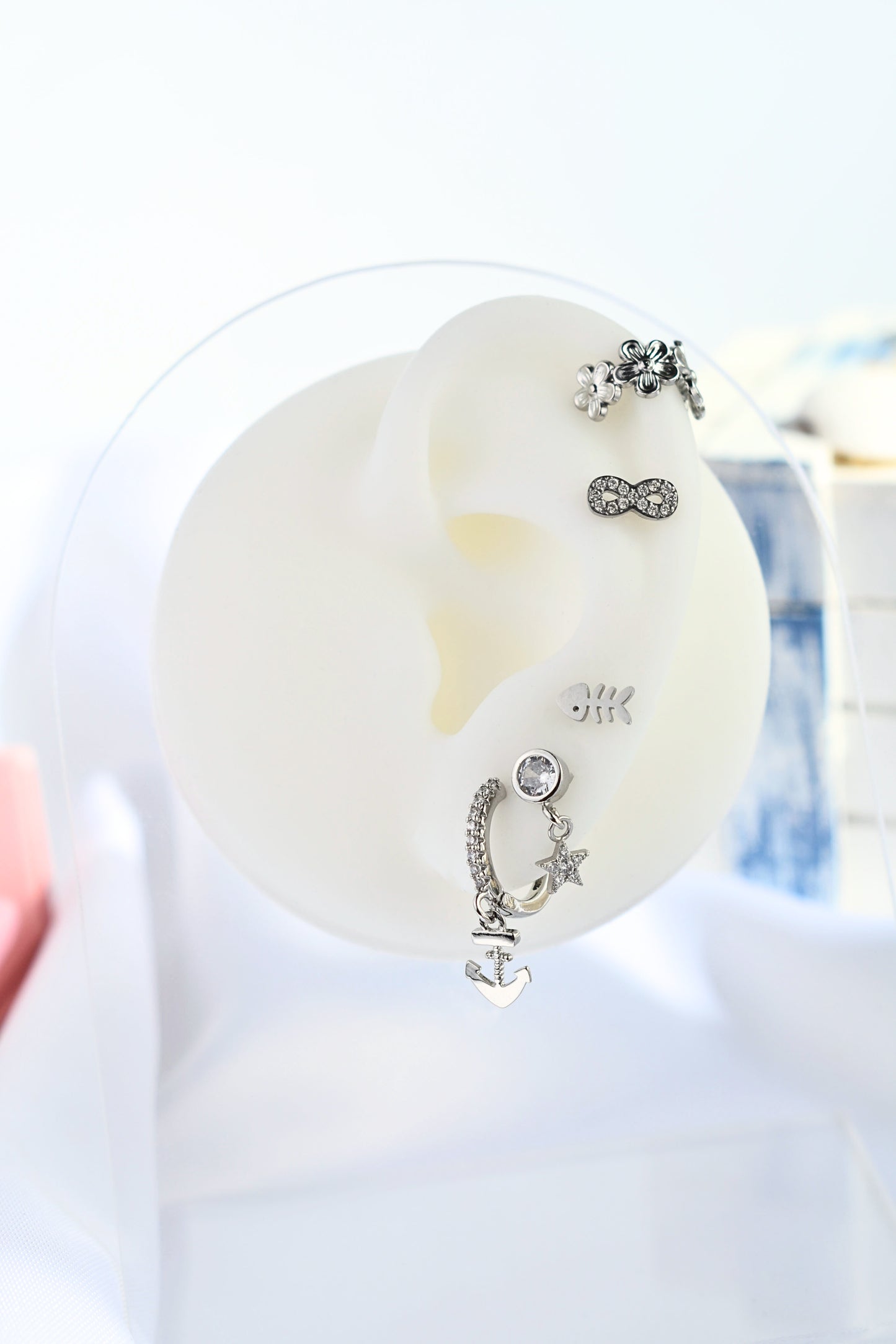 Infinity Zircon Earring